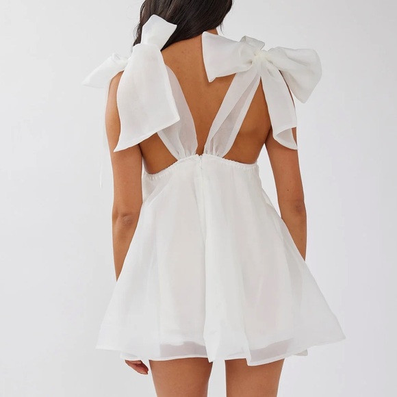 Selfie Leslie Chantilly Tied Shoulder Mini Dress - Picture 6 of 6